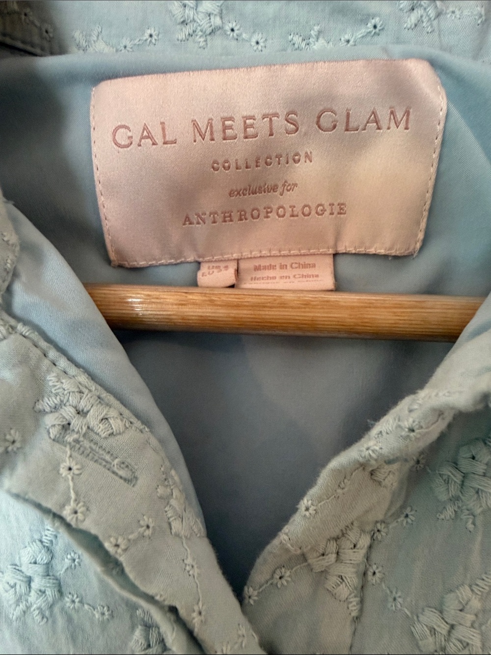 Gal Meets Glam Anthropology Collection Eyelet Collared Midi Dress - Picture 2 of 9